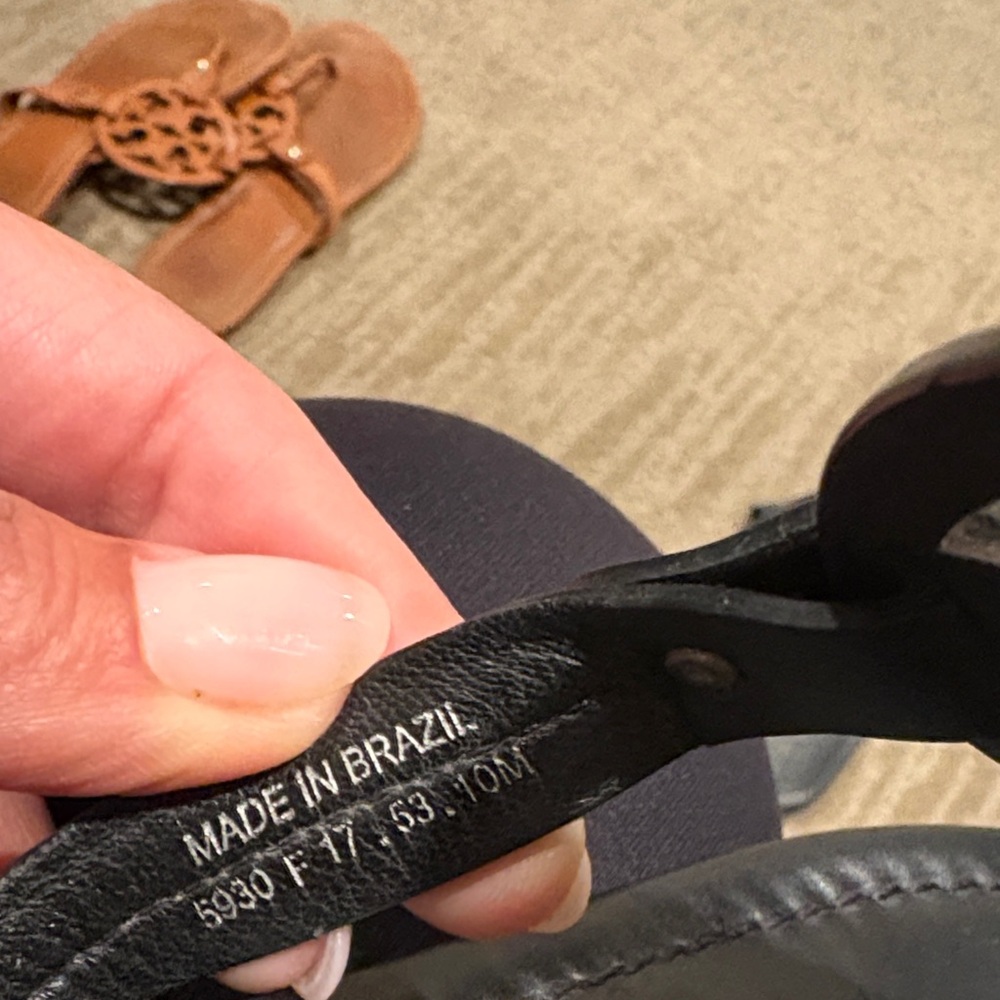 Tory Burch Black Cutout Sandals - Picture 5 of 6